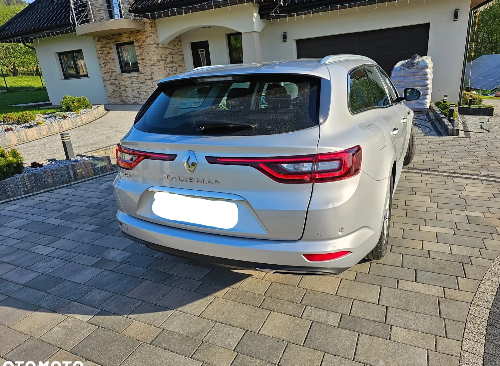 Renault Talisman cena 69900 przebieg: 152000, rok produkcji 2020 z Trzebnica małe 742